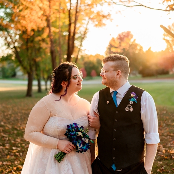 Meet your Posher, Tabitha. - Picture 3 of 4